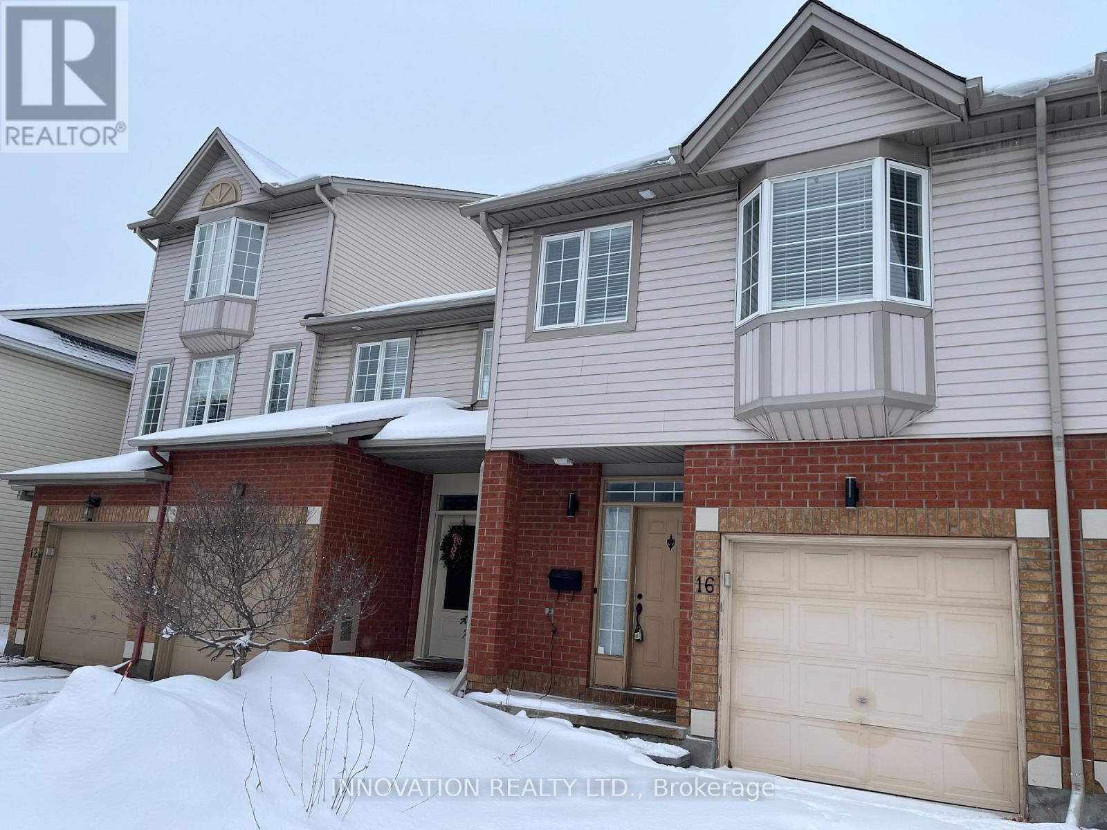 16 SANTA CRUZ PRIVATE, ottawa, Ontario