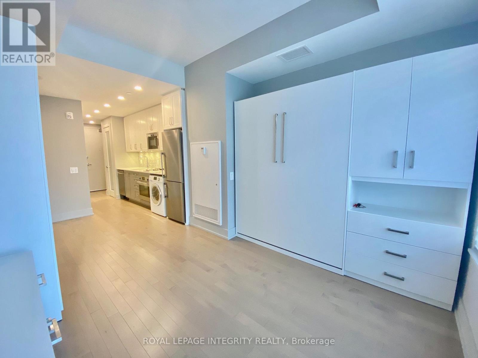 315 - 60 Springhurst Avenue, Ottawa, Ontario  K1S 5V7 - Photo 6 - X12673640