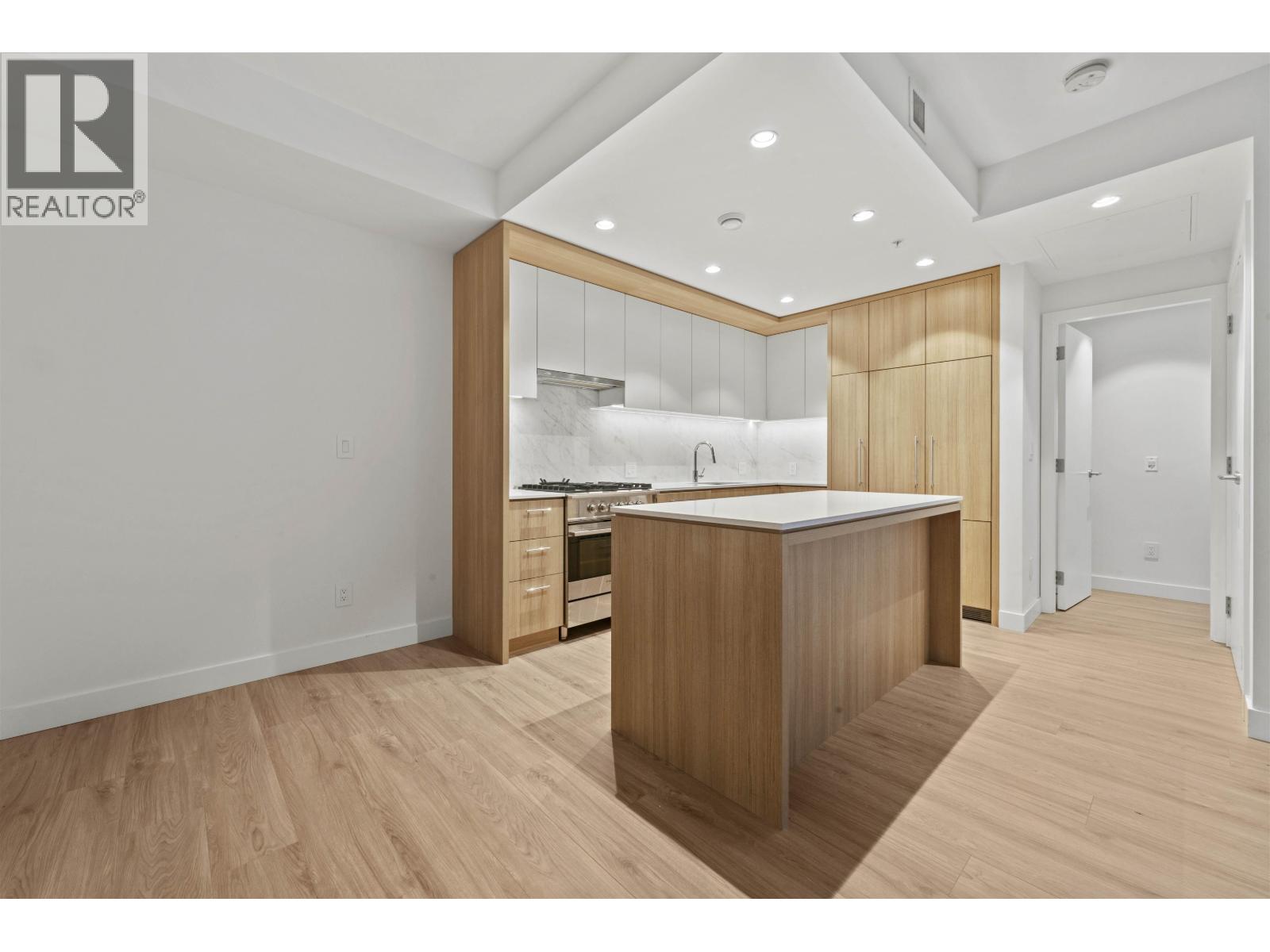 614 6085 Irmin Street, Burnaby, British Columbia  V5J 5C5 - Photo 16 - R3077057