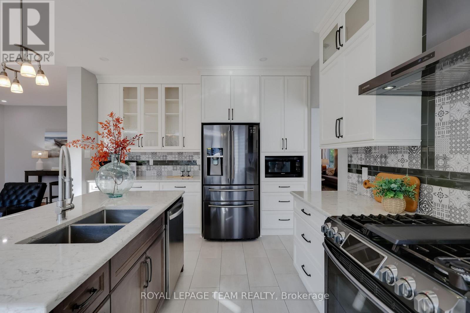 36 Keighley Circle, Ottawa, Ontario  K2K 3H8 - Photo 18 - X12414643