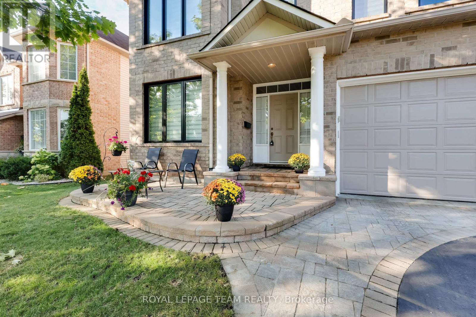 36 Keighley Circle, Ottawa, Ontario  K2K 3H8 - Photo 3 - X12414643