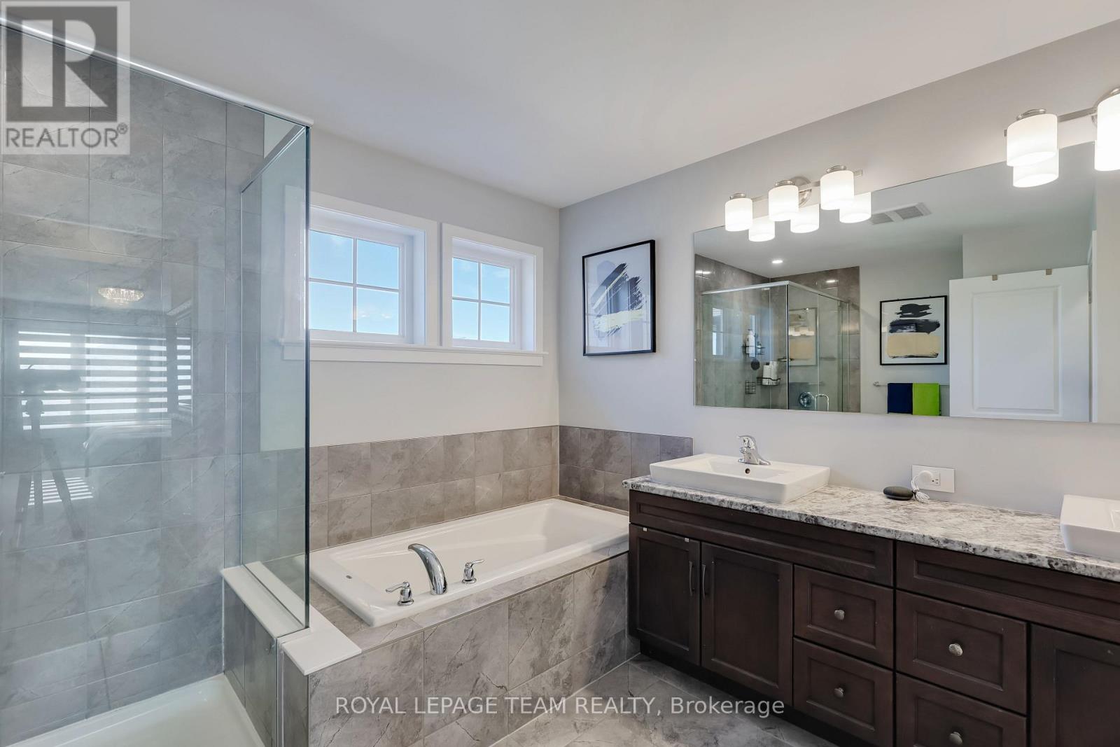 165 Groningen Street, Ottawa, Ontario  K2V 0C6 - Photo 31 - X12452222