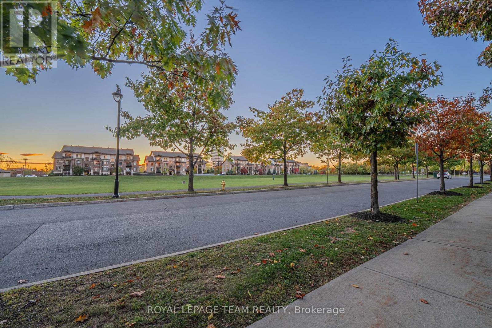 304 - 805 Beauparc Private, Ottawa, Ontario  K1J 0B5 - Photo 9 - X12456649