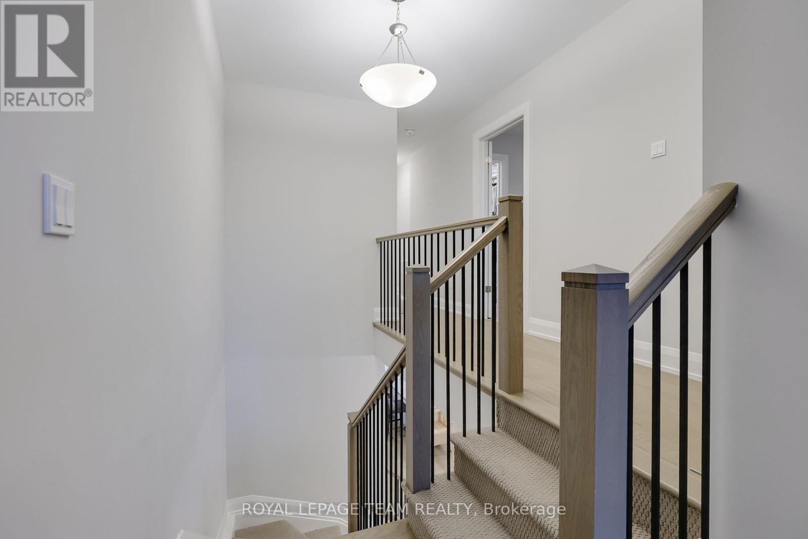 724 Ploughman Place, Ottawa, Ontario  K2S 3C5 - Photo 28 - X12478836