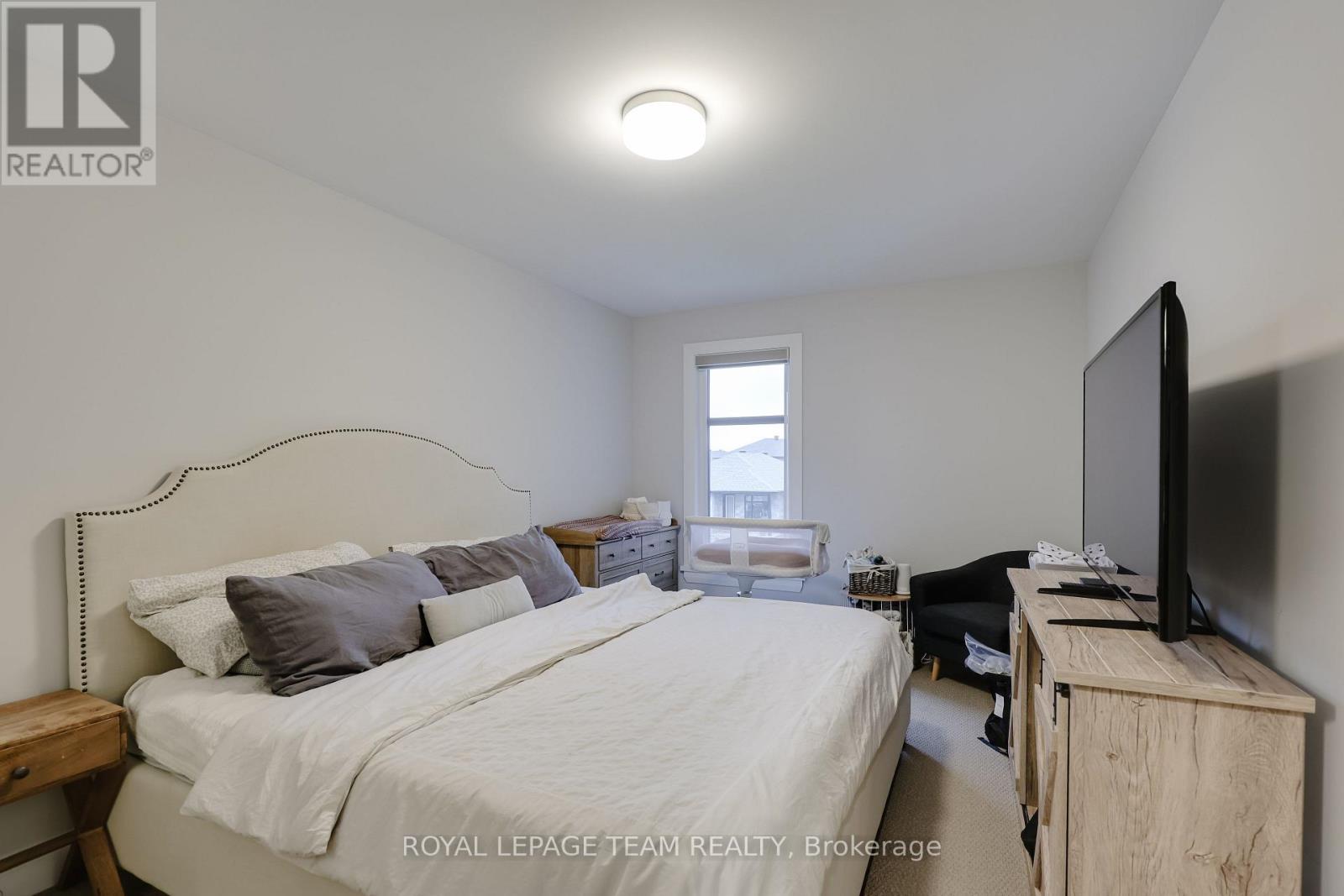 724 Ploughman Place, Ottawa, Ontario  K2S 3C5 - Photo 33 - X12478836