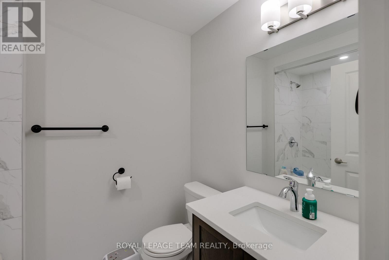 724 Ploughman Place, Ottawa, Ontario  K2S 3C5 - Photo 41 - X12478836