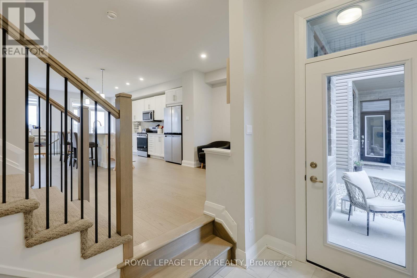 724 Ploughman Place, Ottawa, Ontario  K2S 3C5 - Photo 12 - X12478836