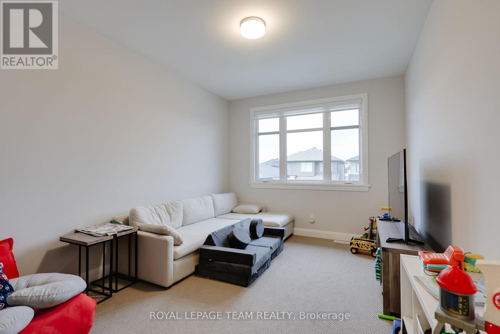 724 Ploughman Place, Ottawa, Ontario  K2S 3C5 - Photo 30 - X12478836