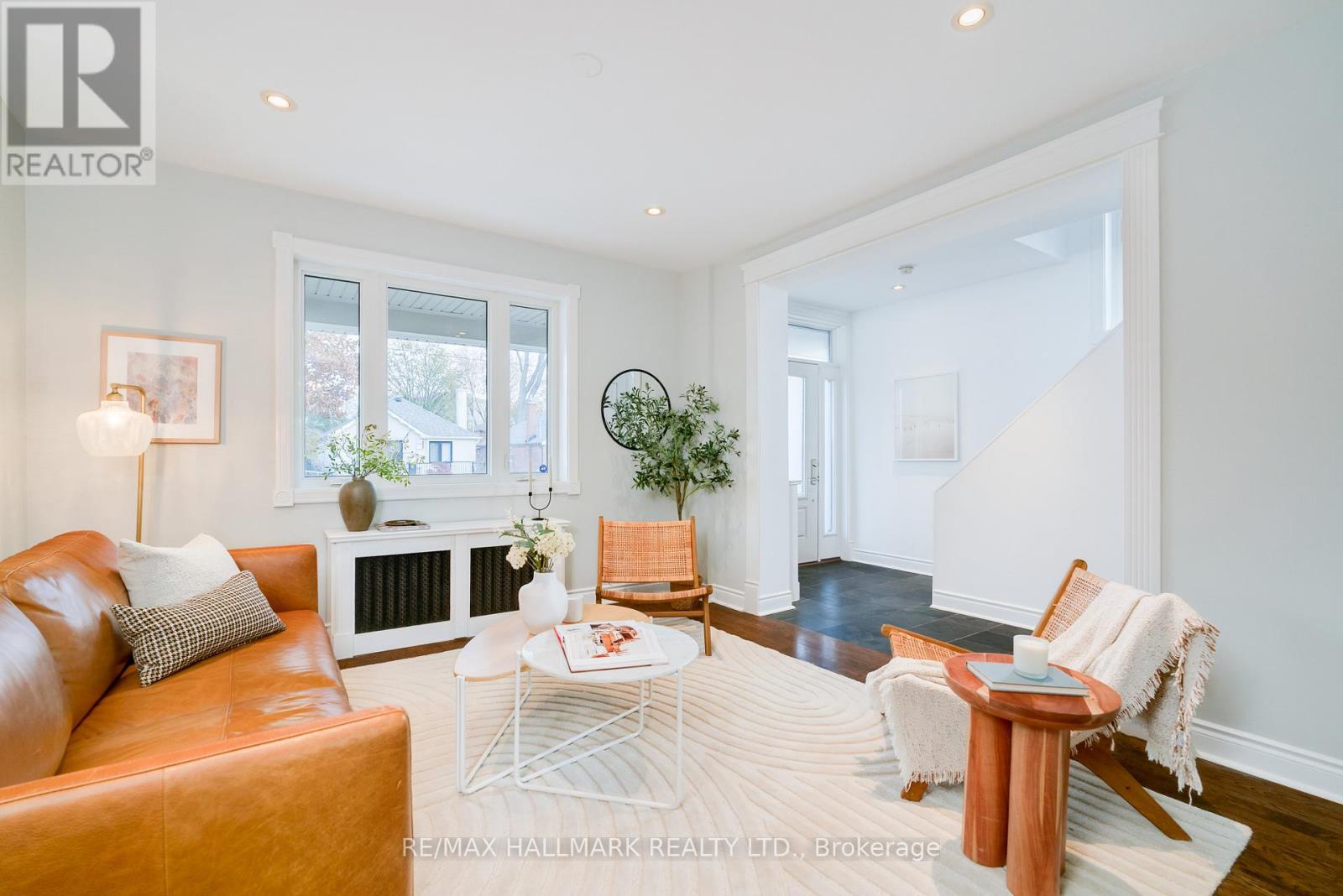 22 Sharpe Street, Toronto, Ontario  M1N 3T6 - Photo 4 - E12673570