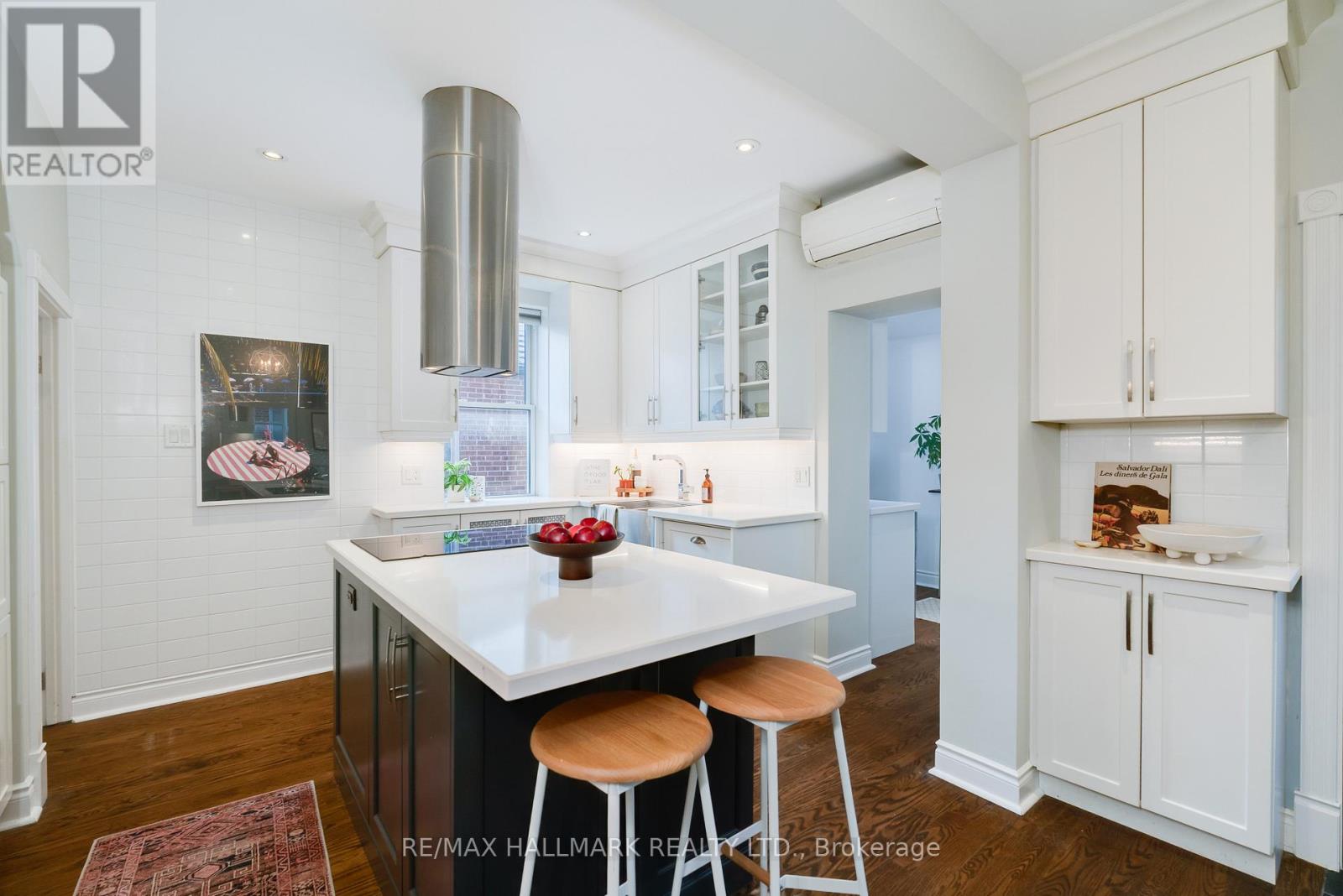 22 Sharpe Street, Toronto, Ontario  M1N 3T6 - Photo 8 - E12673570