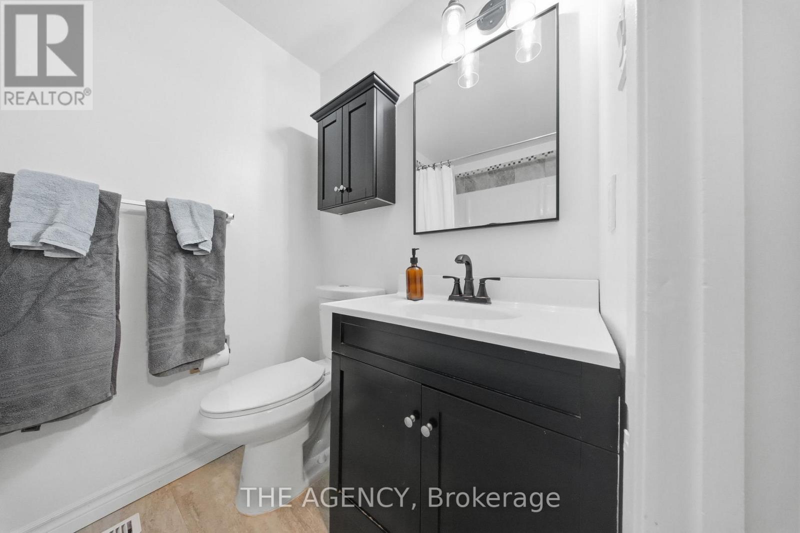 9 - 72 Martin Road, Clarington, Ontario  L1C 3N3 - Photo 30 - E12673632