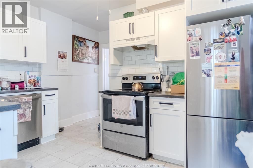 2188-2190 Moy, Windsor, Ontario  N8W 2M5 - Photo 7 - 26000516