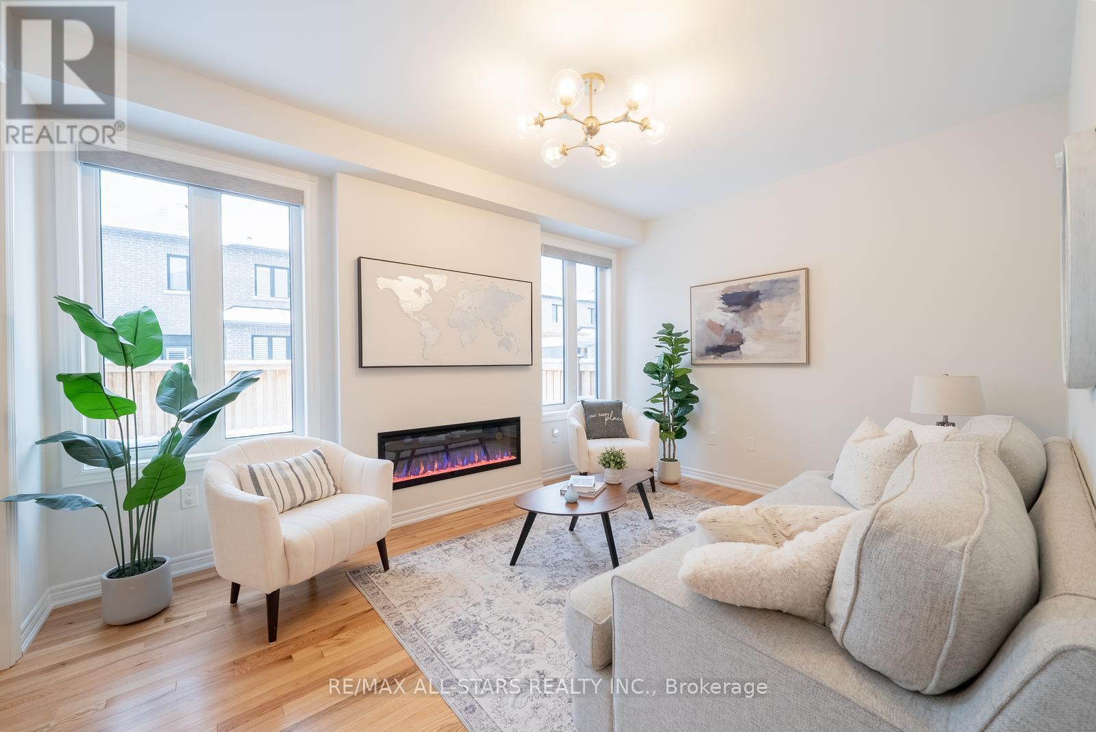 197 Boundary Boulevard, Whitchurch-Stouffville, Ontario  L4A 4W3 - Photo 11 - N12673554