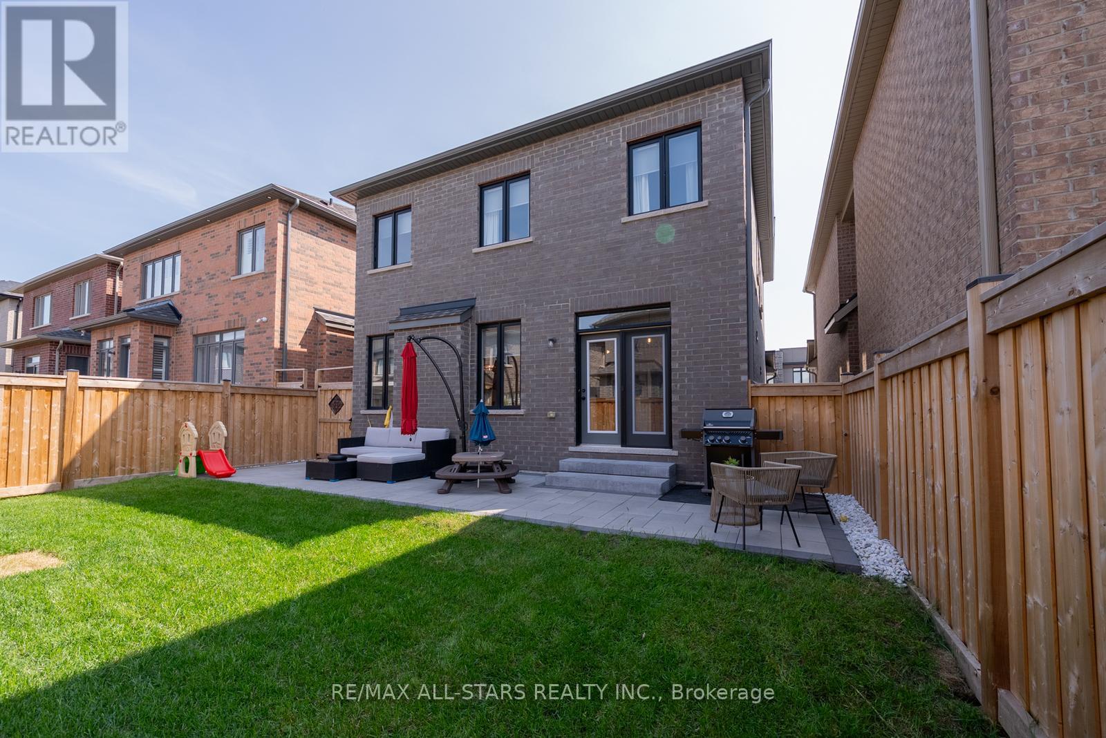 197 Boundary Boulevard, Whitchurch-Stouffville, Ontario  L4A 4W3 - Photo 37 - N12673554