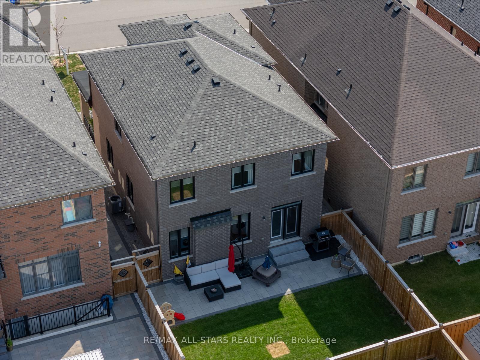 197 Boundary Boulevard, Whitchurch-Stouffville, Ontario  L4A 4W3 - Photo 40 - N12673554