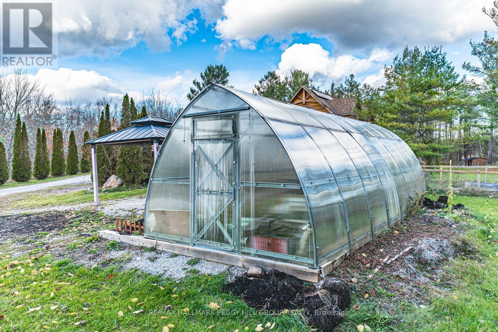 2504 Fairgrounds Road, Ramara, Ontario  L0K 2B0 - Photo 26 - S12673644