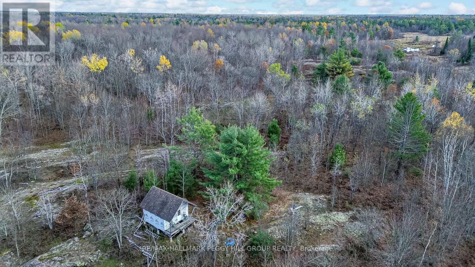 2504 Fairgrounds Road, Ramara, Ontario  L0K 2B0 - Photo 34 - S12673644