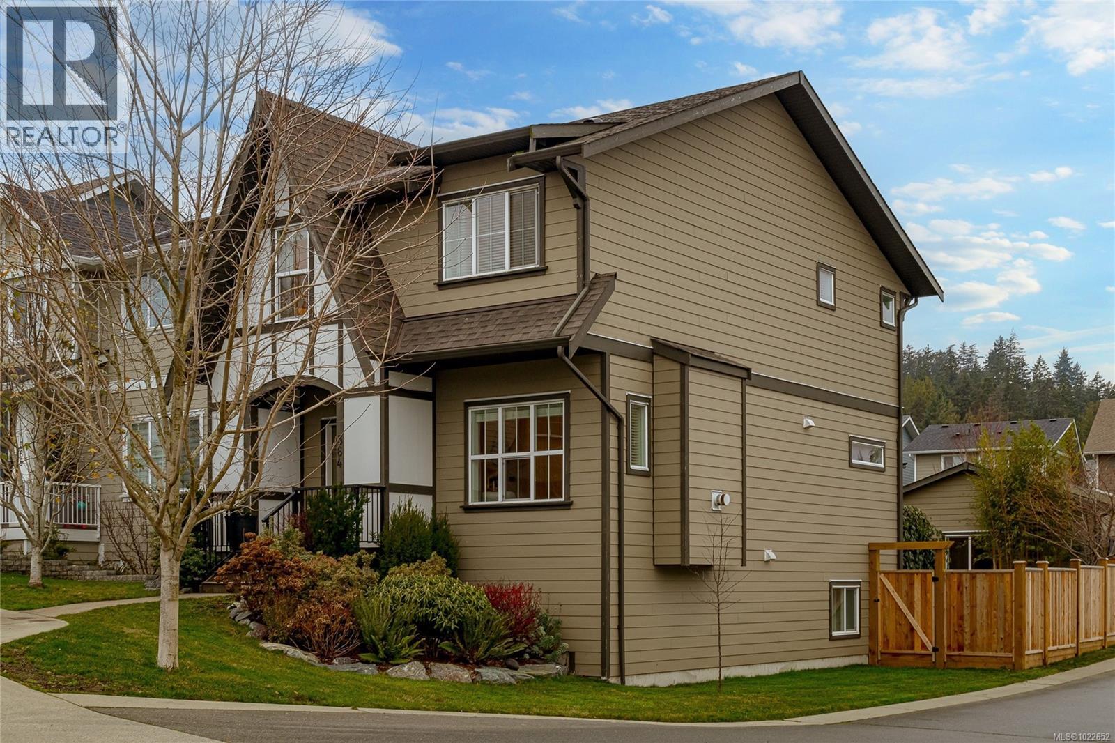 364 Kestrel St, Colwood, British Columbia  V9C 0L9 - Photo 2 - 1022652