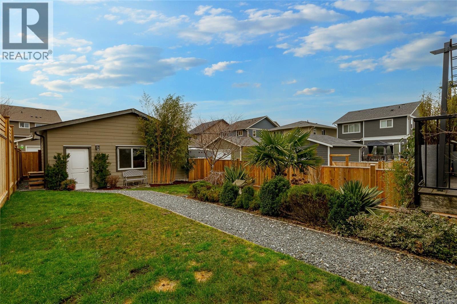 364 Kestrel St, Colwood, British Columbia  V9C 0L9 - Photo 40 - 1022652