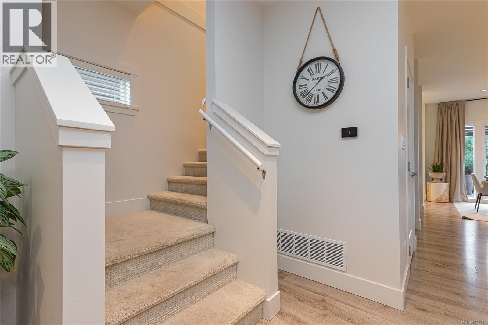 364 Kestrel St, Colwood, British Columbia  V9C 0L9 - Photo 6 - 1022652