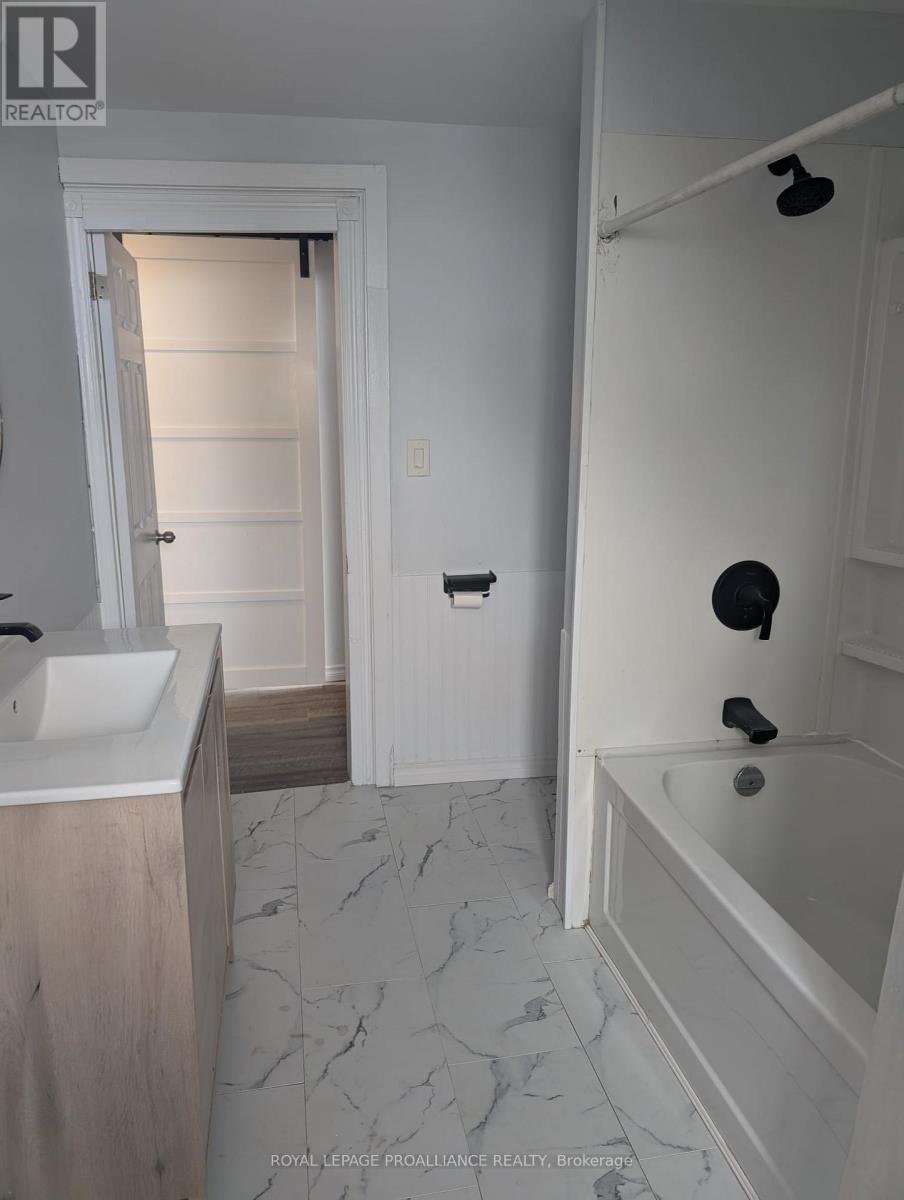 18 Jones Street, Belleville, Ontario  K8N 4T6 - Photo 38 - X12672084