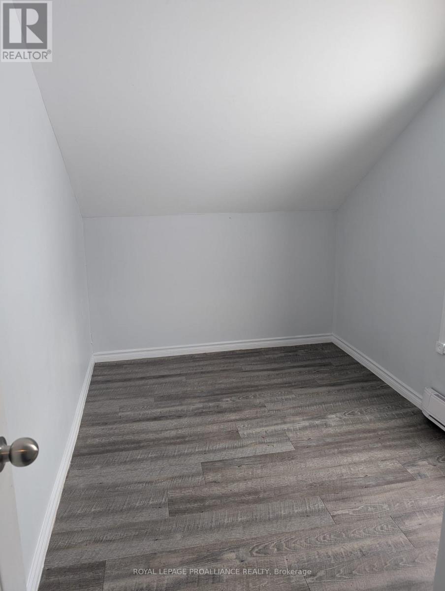 18 Jones Street, Belleville, Ontario  K8N 4T6 - Photo 28 - X12672084