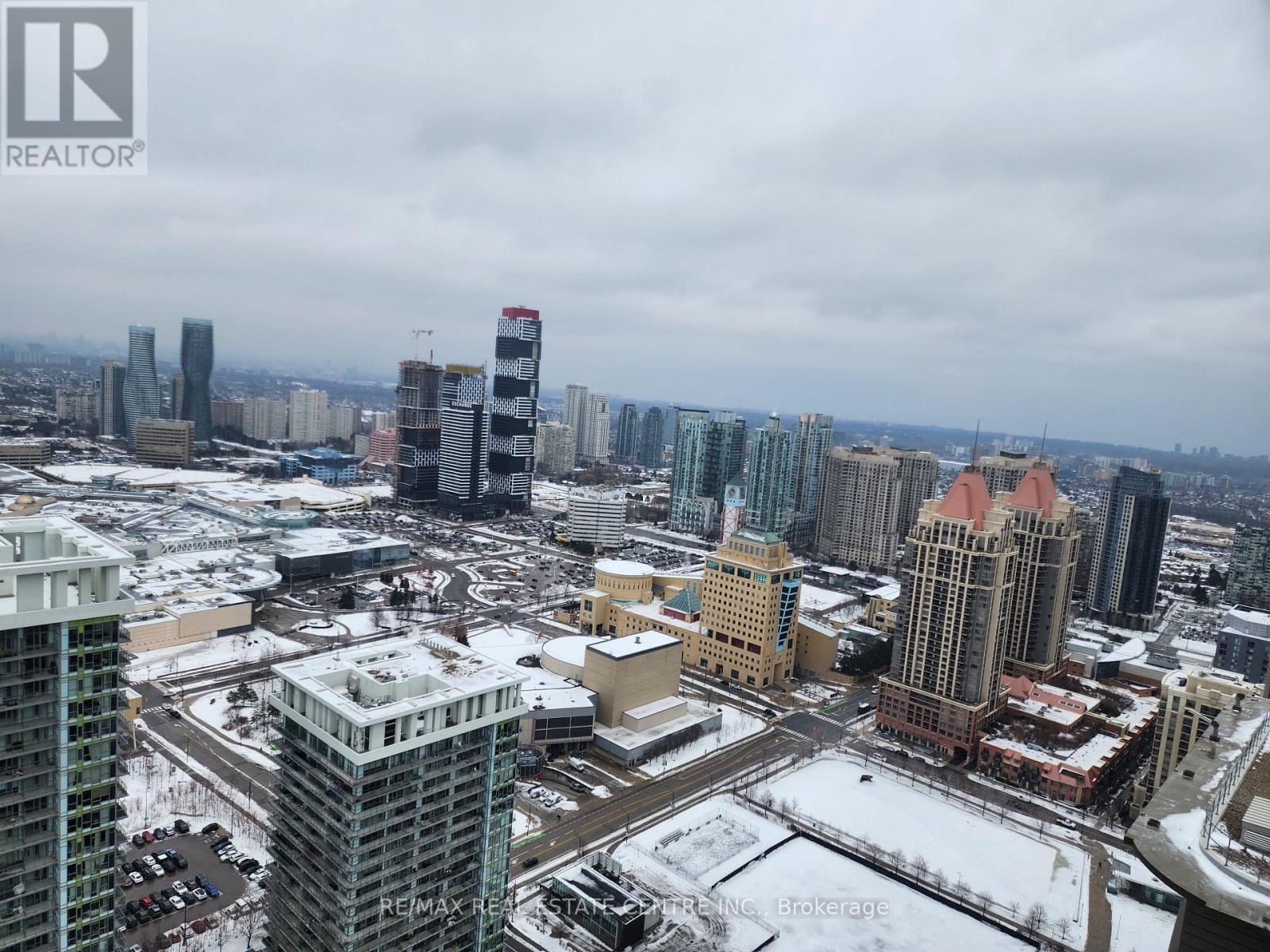 4305 - 395 Square One Drive, Mississauga, Ontario  L5B 0P6 - Photo 23 - W12673582