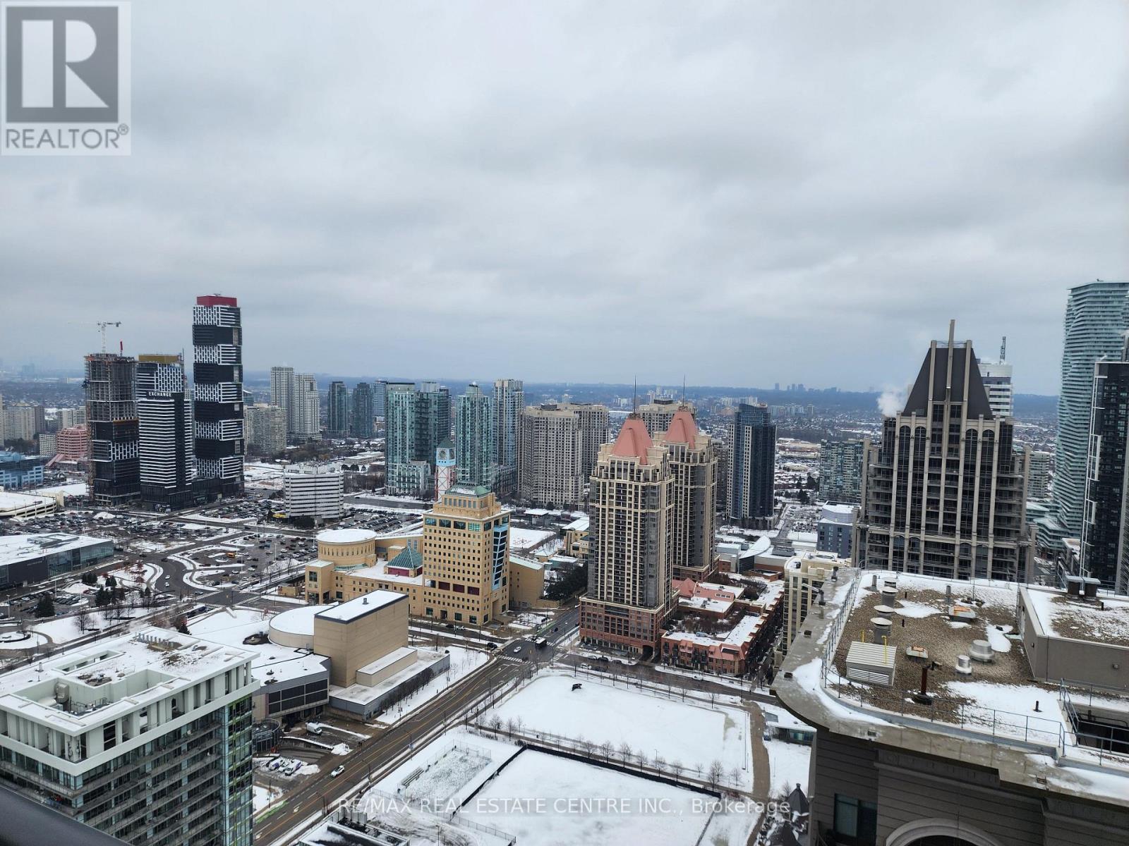 4305 - 395 Square One Drive, Mississauga, Ontario  L5B 0P6 - Photo 24 - W12673582