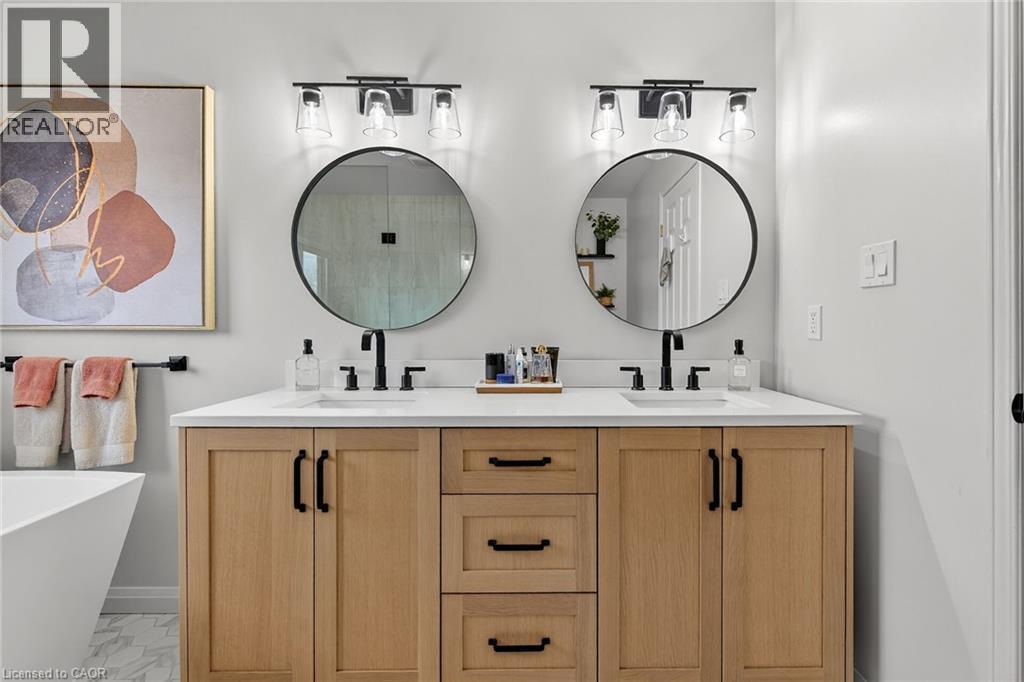 3 Jacqueline Boulevard, Hamilton, Ontario  L9B 2R1 - Photo 30 - 40790531