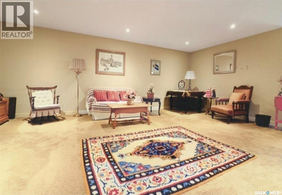 30 West Park Drive, Battleford, Saskatchewan  S0M 0E0 - Photo 27 - SK015646