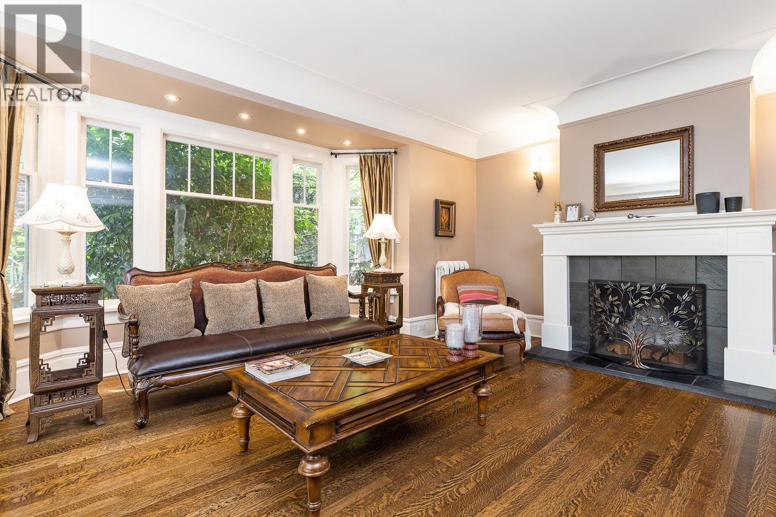 1649 W 29th Avenue, Vancouver, British Columbia  V6J 2Z3 - Photo 8 - R3077094