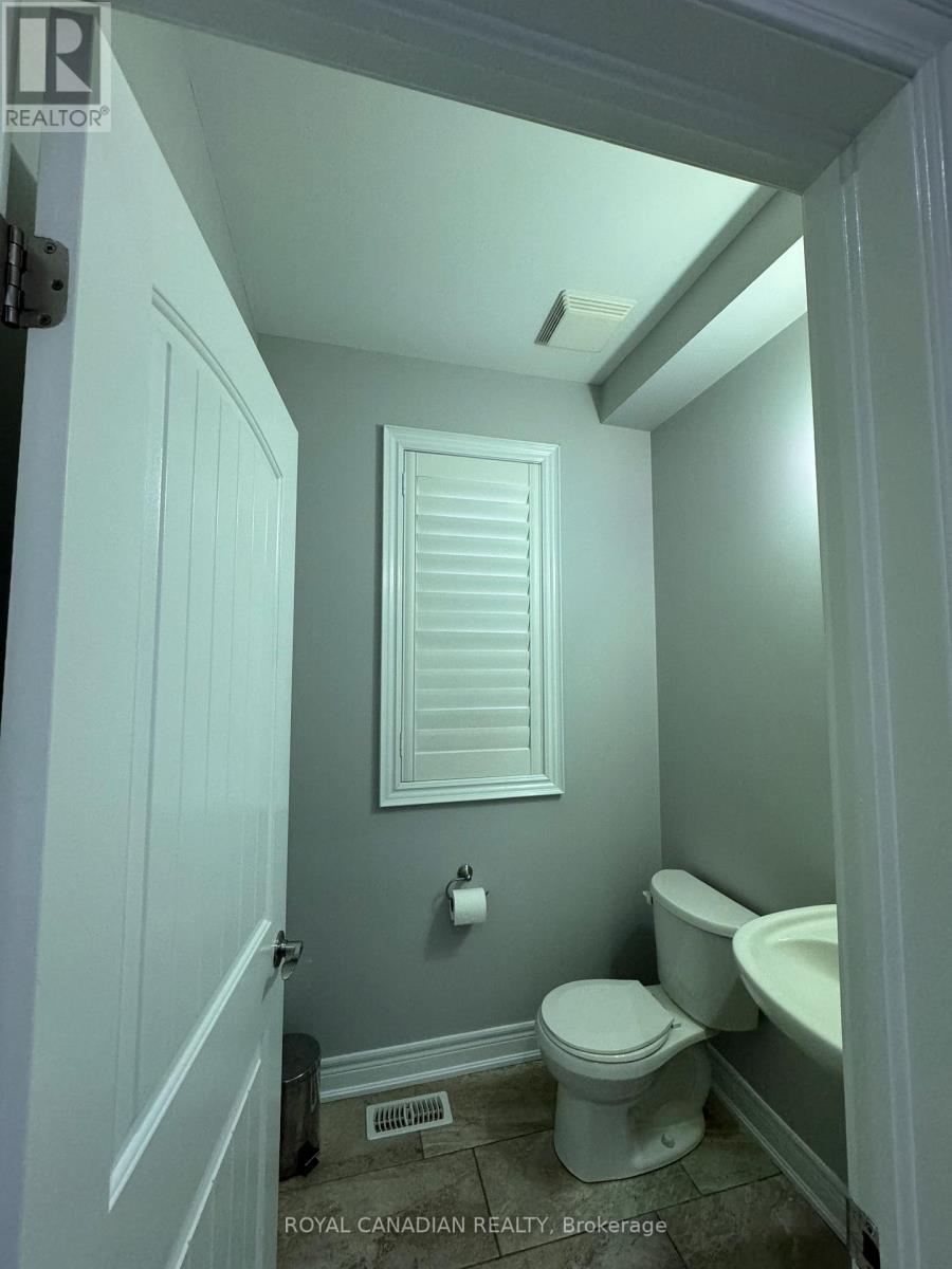 224 Moorland Crescent, Hamilton, Ontario  L9K 1S6 - Photo 13 - X12673564