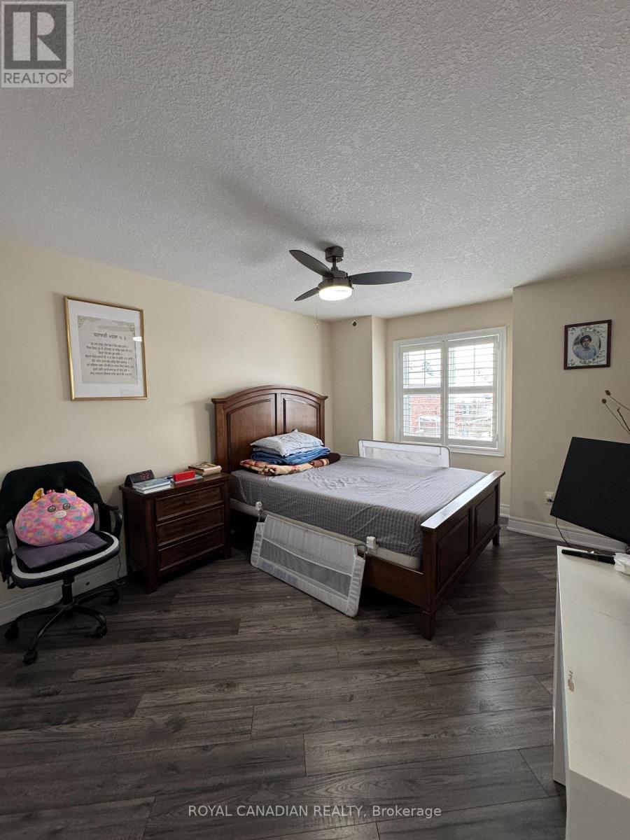 224 Moorland Crescent, Hamilton, Ontario  L9K 1S6 - Photo 17 - X12673564