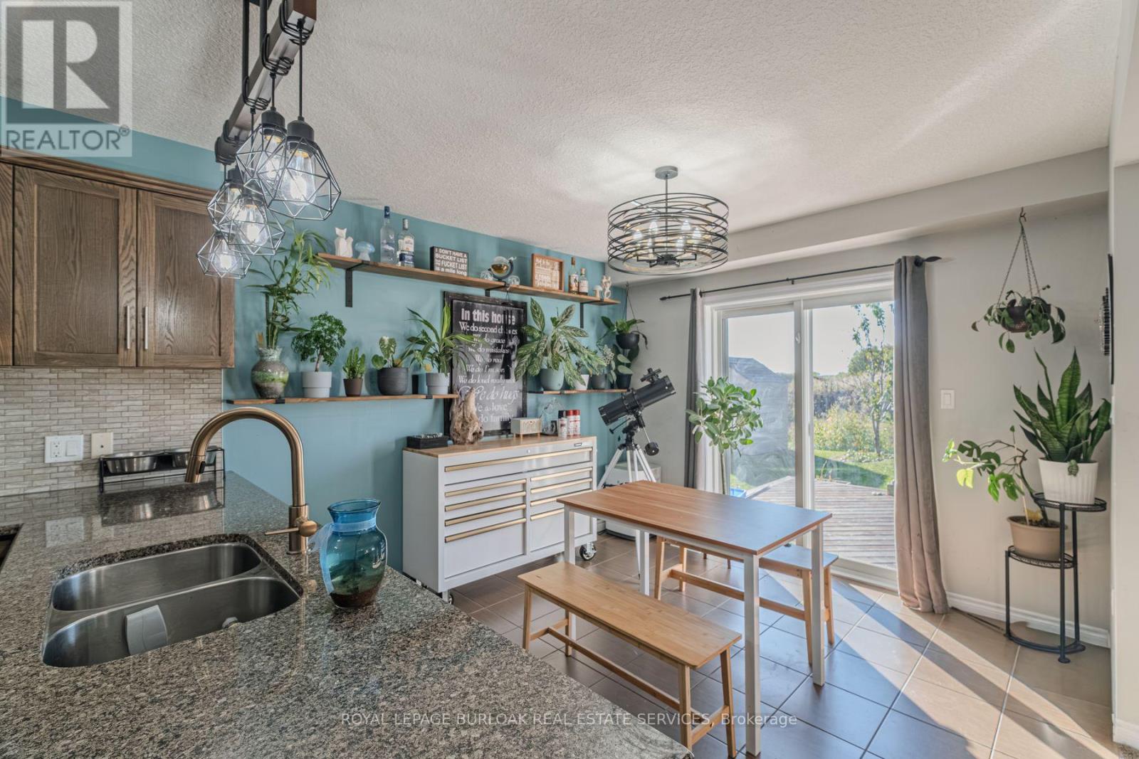 1384 Caen Avenue, Woodstock, Ontario  N4T 0J3 - Photo 8 - X12673622