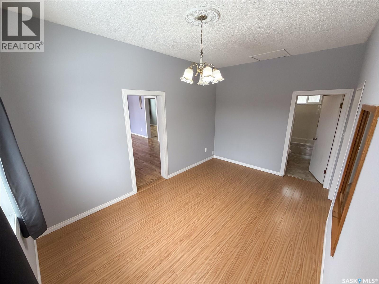 215 Brownlee Street, Herbert, Saskatchewan  S0H 2A0 - Photo 14 - SK026303