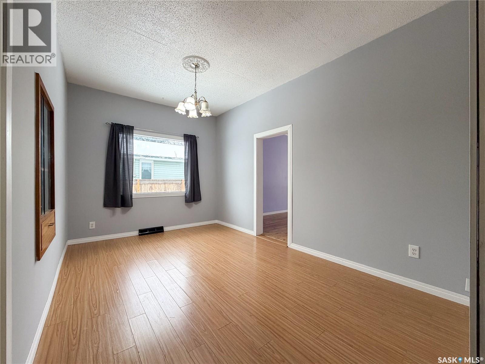 215 Brownlee Street, Herbert, Saskatchewan  S0H 2A0 - Photo 16 - SK026303