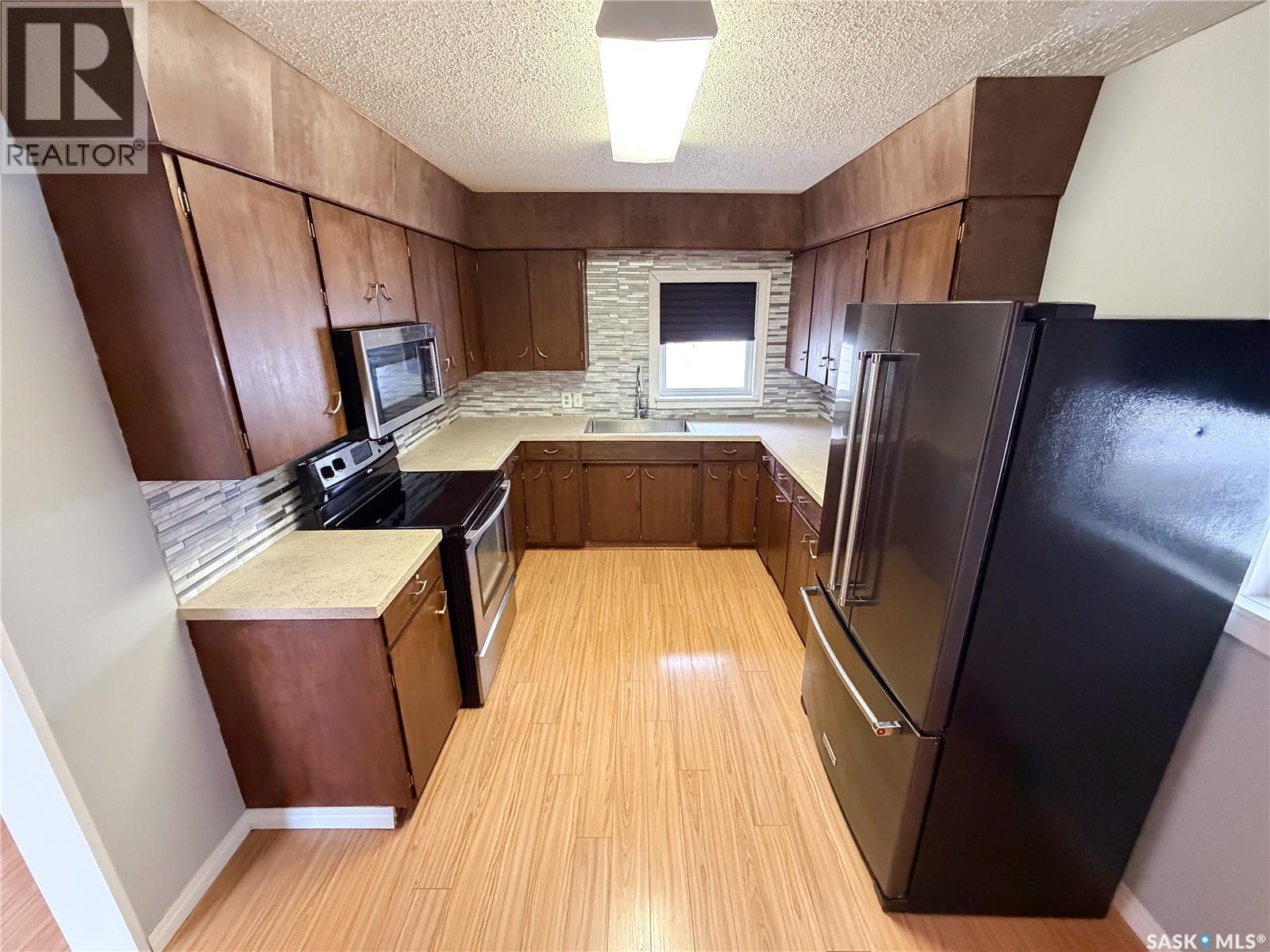 215 Brownlee Street, Herbert, Saskatchewan  S0H 2A0 - Photo 20 - SK026303