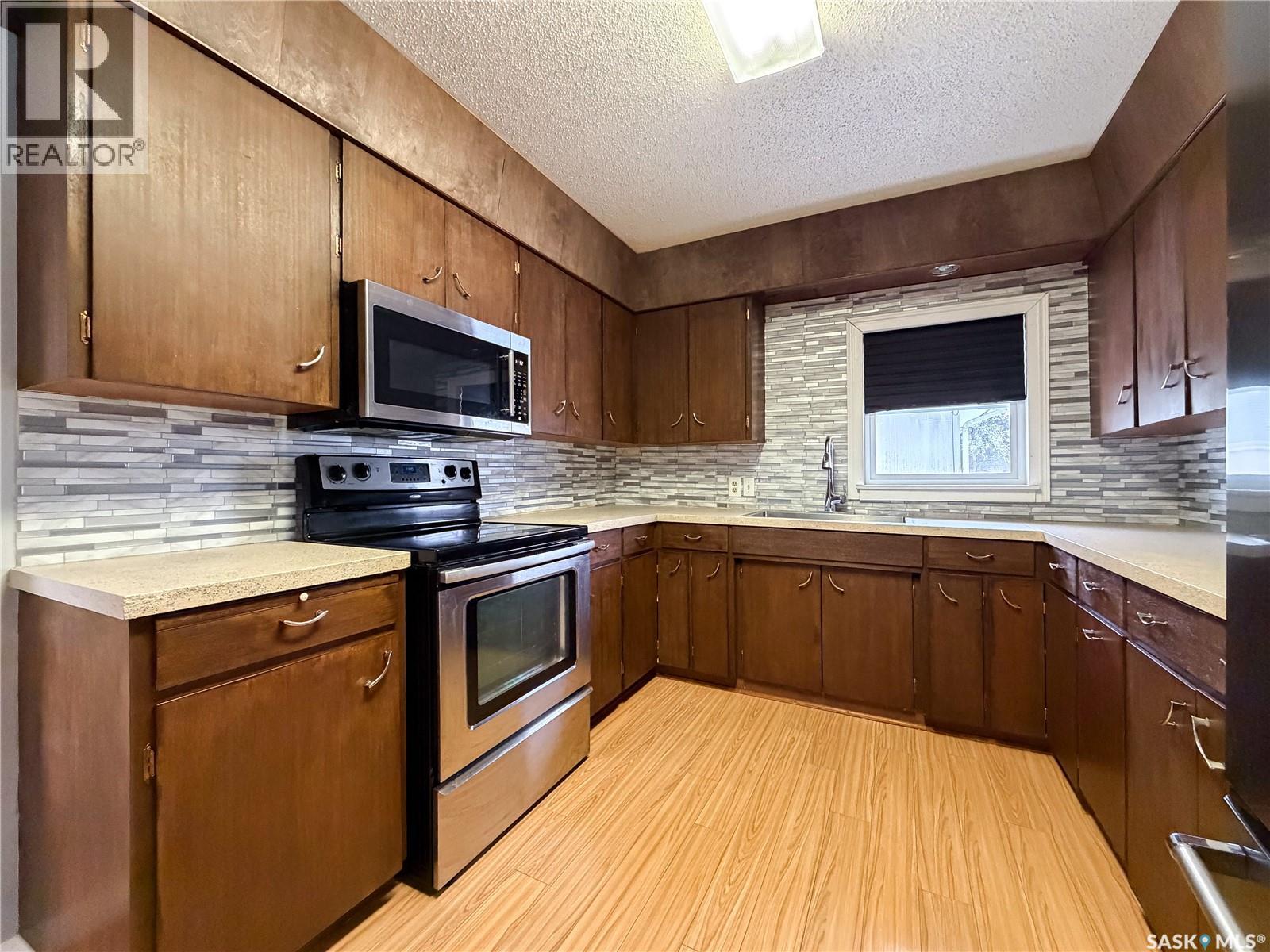 215 Brownlee Street, Herbert, Saskatchewan  S0H 2A0 - Photo 22 - SK026303