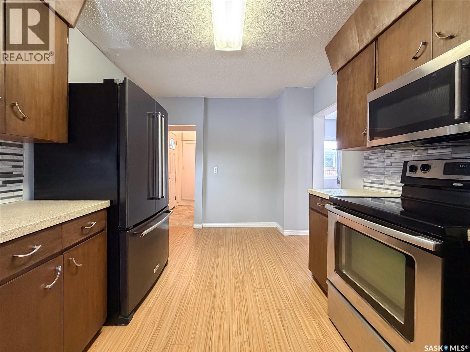 215 Brownlee Street, Herbert, Saskatchewan  S0H 2A0 - Photo 27 - SK026303