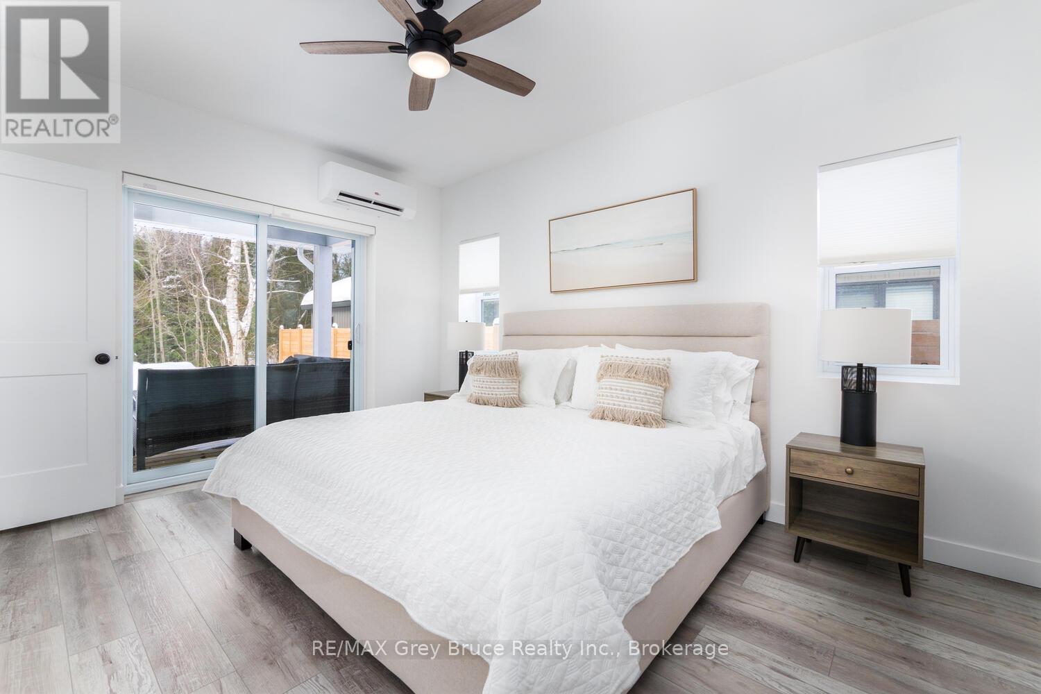 32 Southampton Parkway, South Bruce Peninsula, Ontario  N0H 2G0 - Photo 17 - X12673738