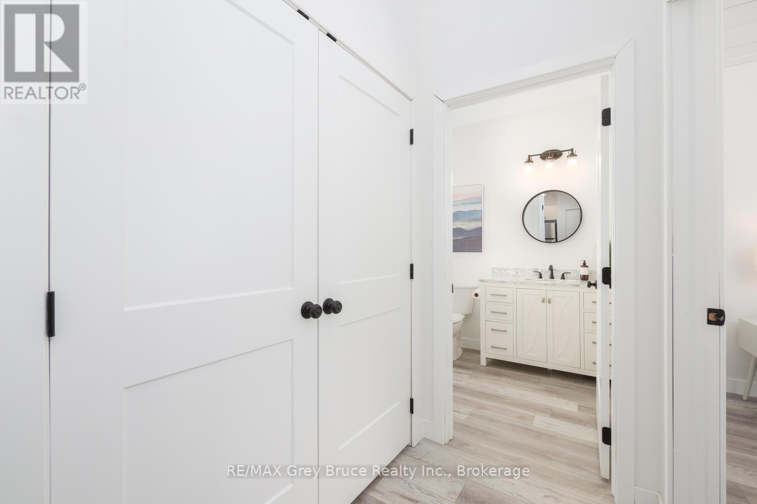 32 Southampton Parkway, South Bruce Peninsula, Ontario  N0H 2G0 - Photo 23 - X12673738