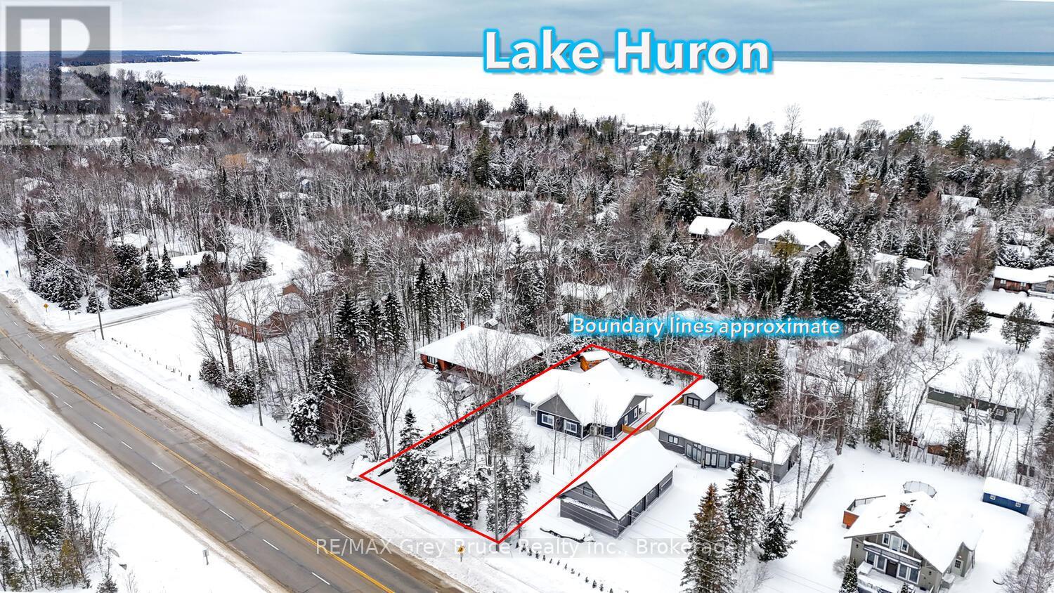 32 Southampton Parkway, South Bruce Peninsula, Ontario  N0H 2G0 - Photo 34 - X12673738