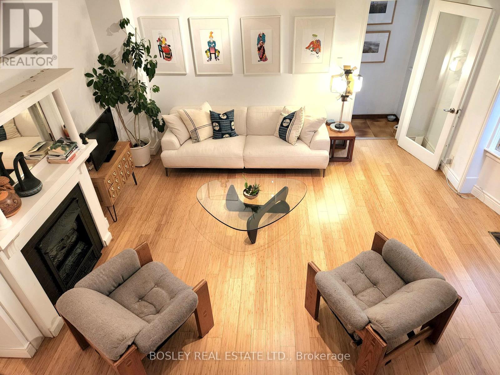 119 Hallam Street, Toronto, Ontario  M6H 1W9 - Photo 4 - W12673602