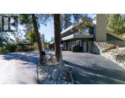5290 Trepanier Bench Road, peachland, British Columbia