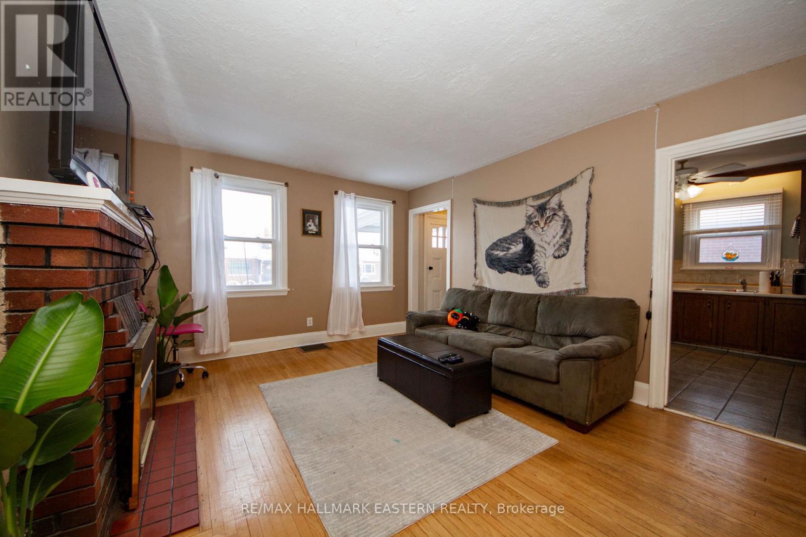 579 Mccannan Avenue, Peterborough, Ontario  K9J 4J7 - Photo 6 - X12673656