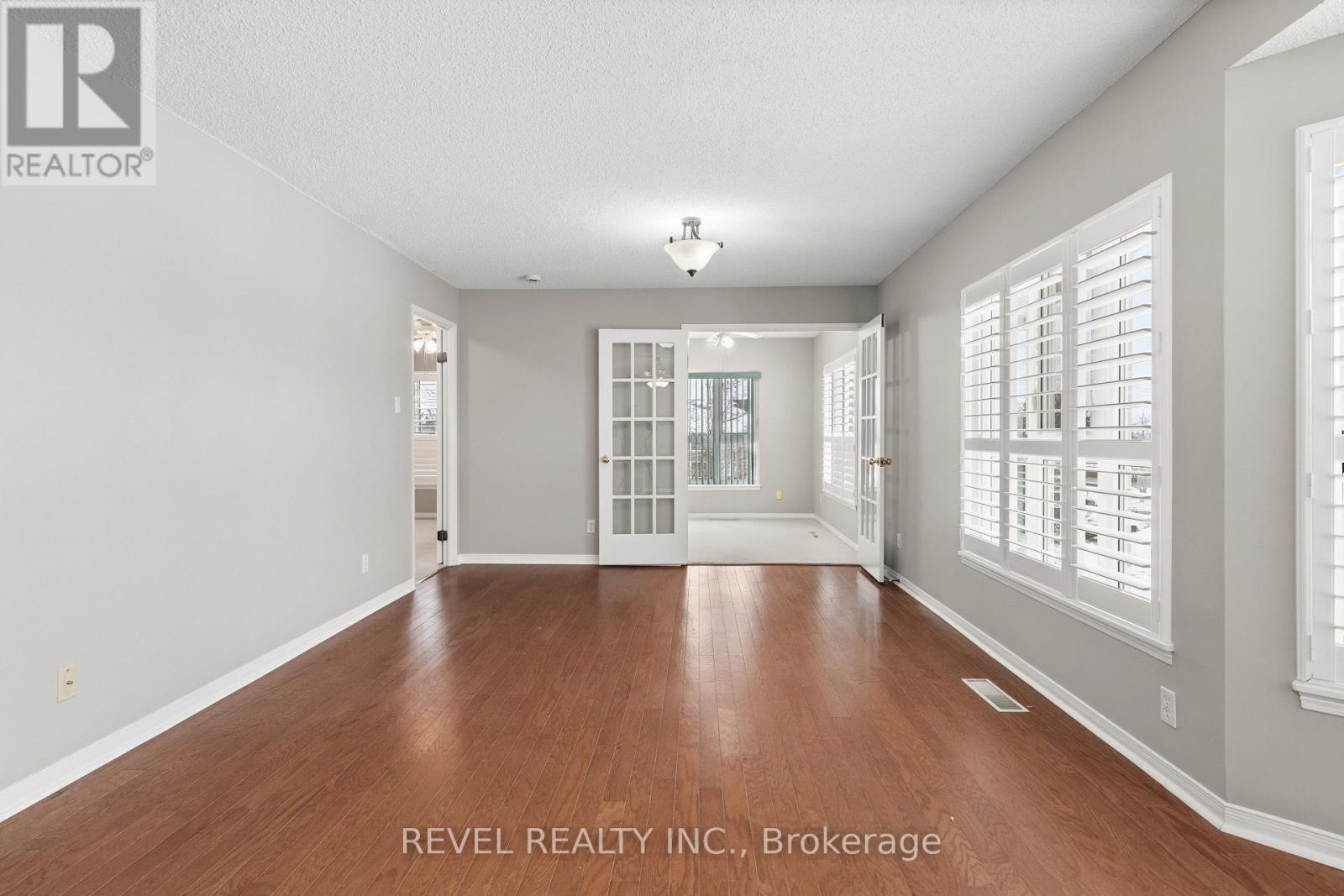 309 - 4 Heritage Way, Kawartha Lakes, Ontario  K9V 5Z2 - Photo 14 - X12673792