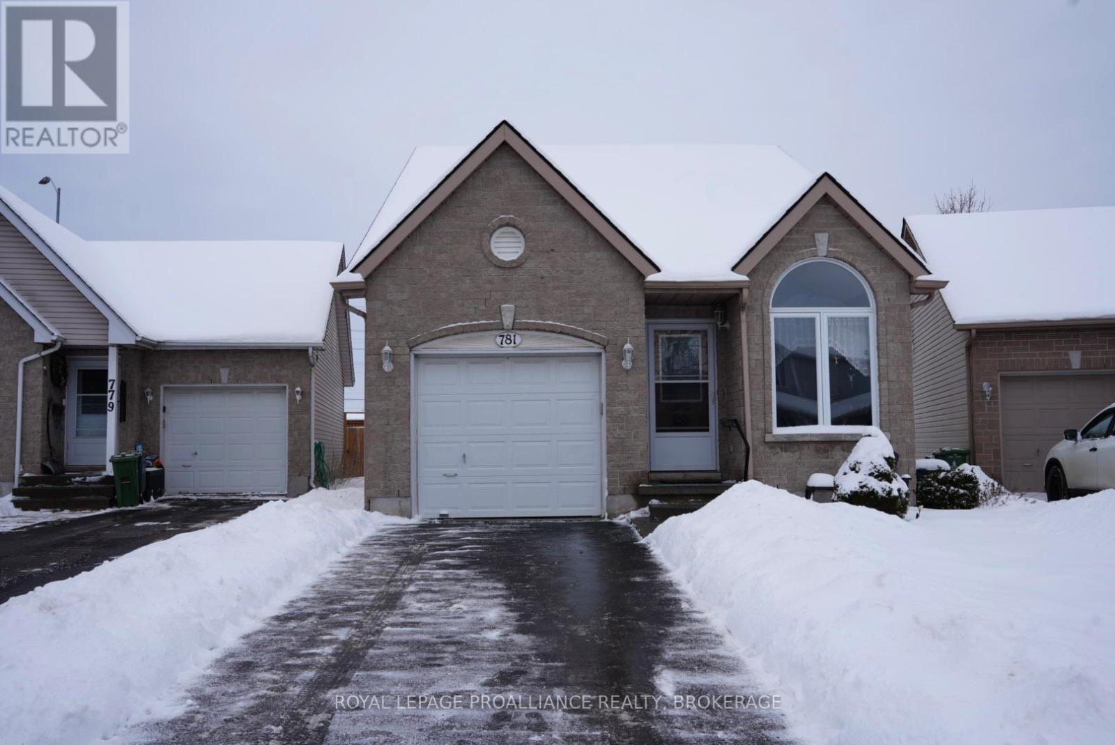 781 Shires Way, Kingston, Ontario  K7M 8X9 - Photo 3 - X12673844