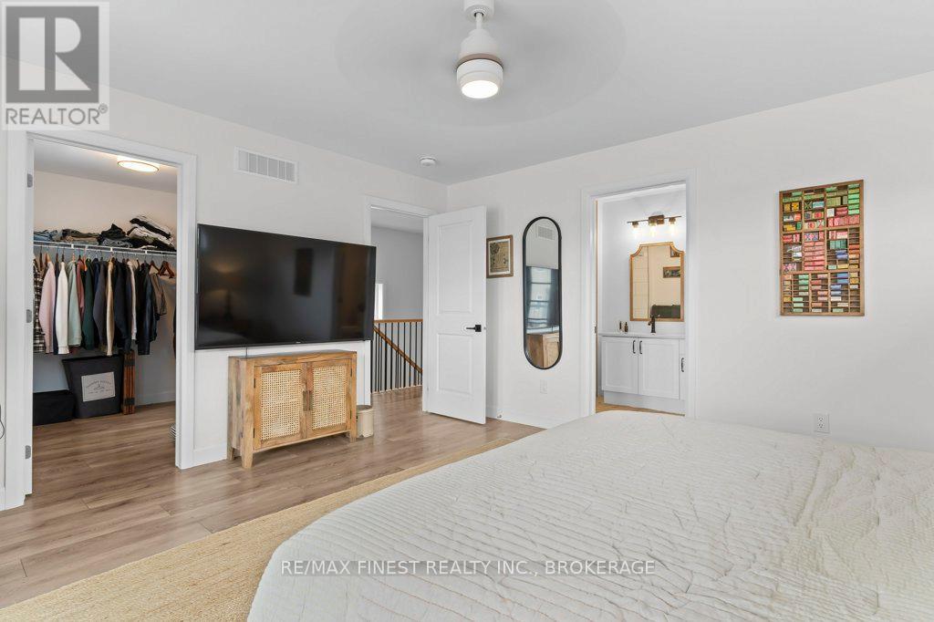 313 Pratt Drive, Loyalist, Ontario  K7N 0E8 - Photo 19 - X12673858