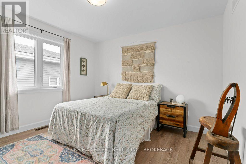 313 Pratt Drive, Loyalist, Ontario  K7N 0E8 - Photo 26 - X12673858