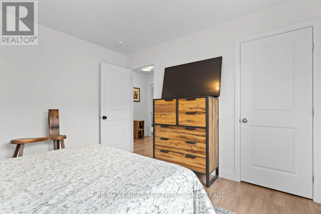 313 Pratt Drive, Loyalist, Ontario  K7N 0E8 - Photo 27 - X12673858